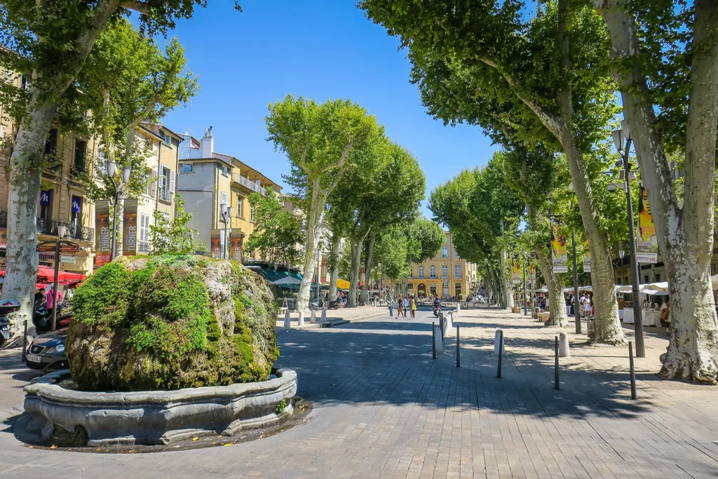 Picturesque Cours Mirabeau boulevard, Aix-en-Provence.