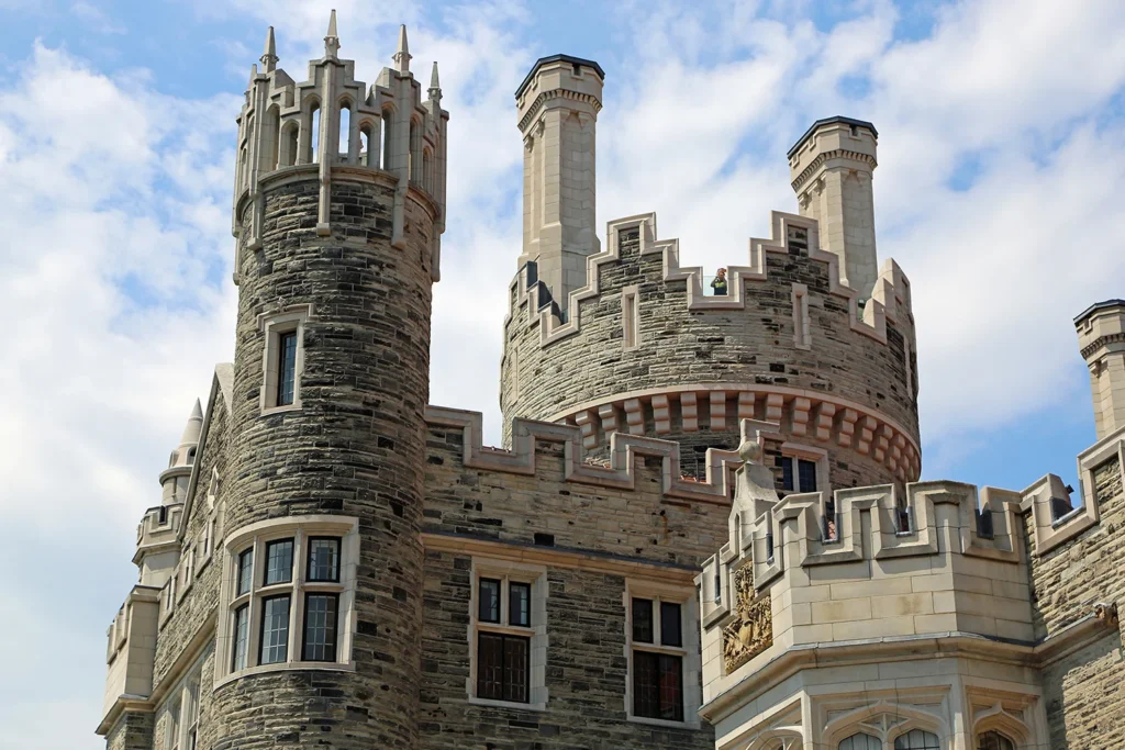 The Casa Loma interiors are decorated with great opulence.