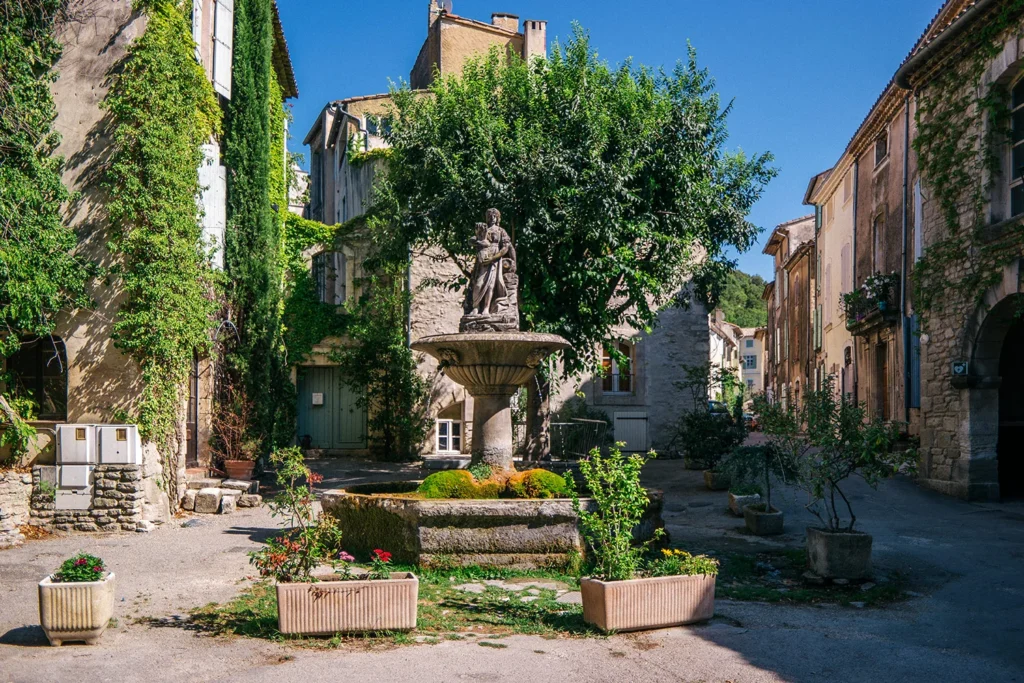 The charming town of Saignon in the Luberon massif.