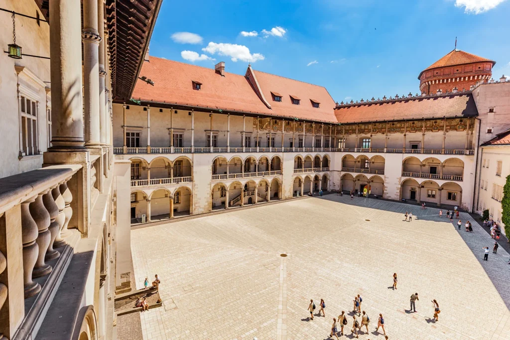 Wawel Castle – If you want to see what the bedrooms, dining rooms, or wardrobes of kings looked like, the first floor of the castle will be the best choice for you.