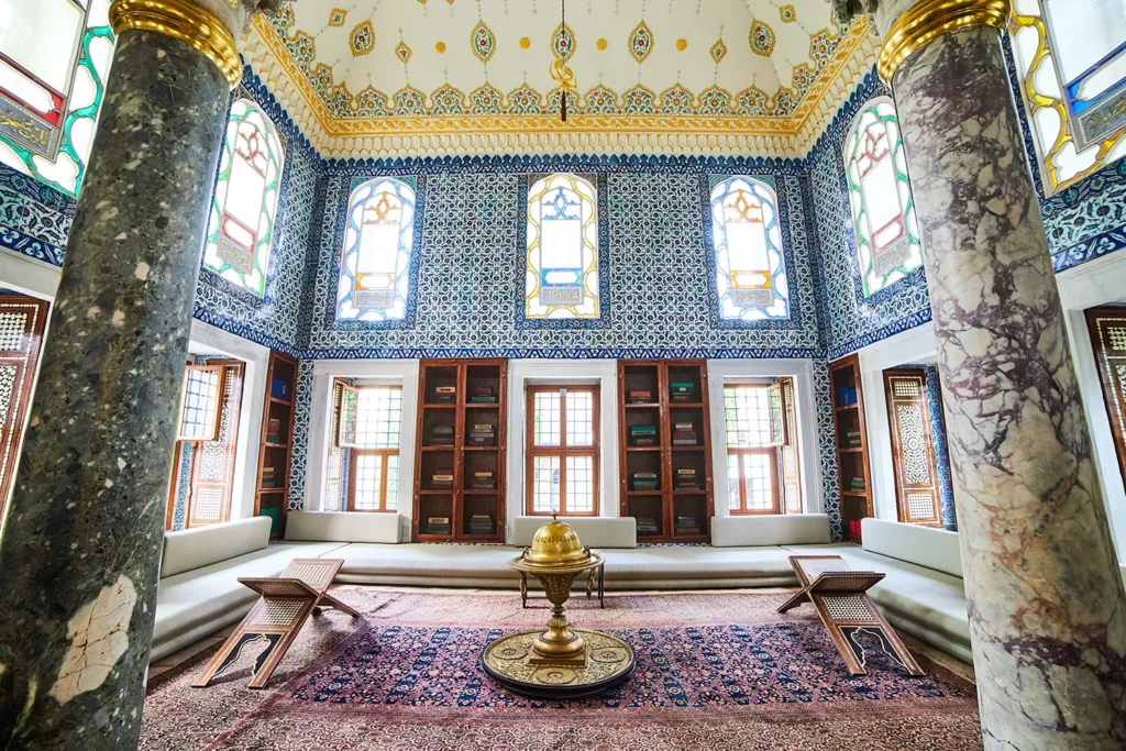 Topkapi Palace was built during the reign of Sultan Mehmed II.