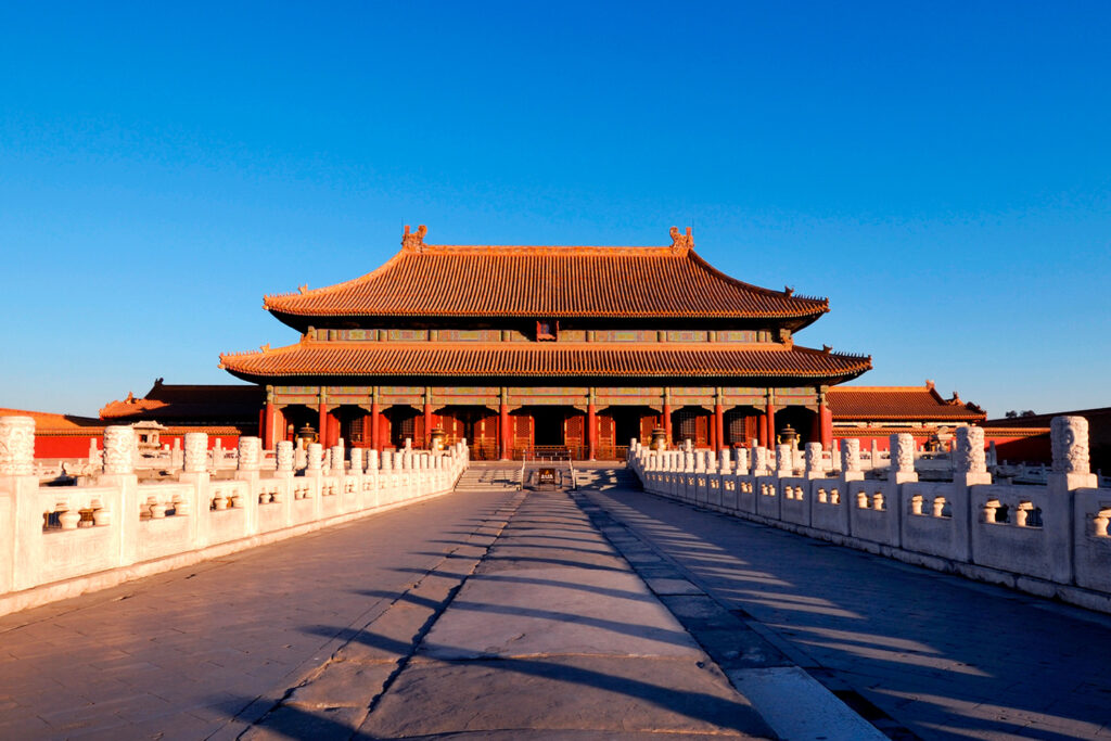 During the palace’s active use, only the emperor, his family, and a few guards were allowed entry into the Forbidden City complex.